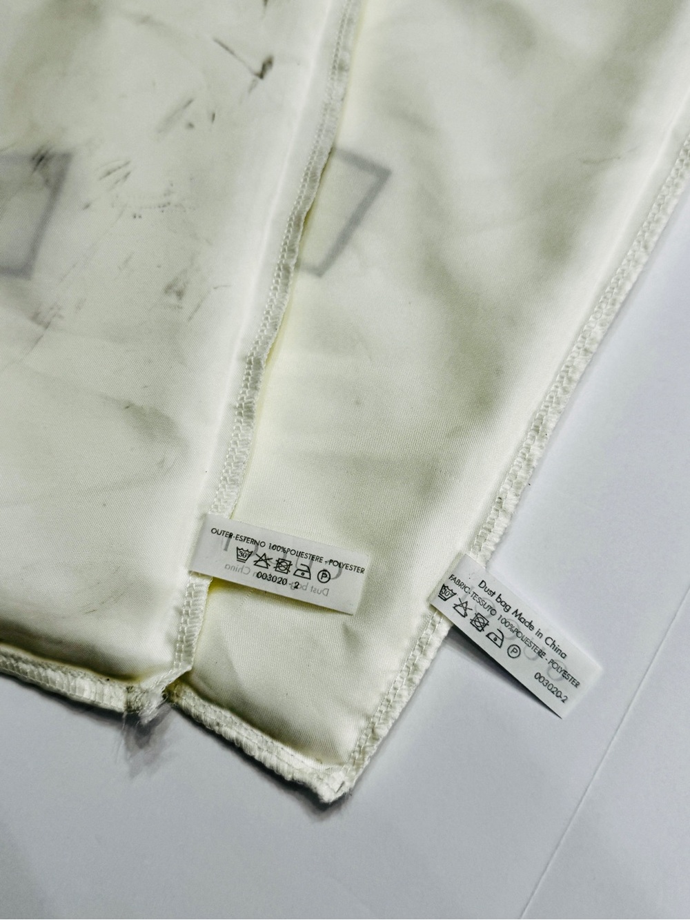 Gucci White Satin Dust Bags Set of 2-Authentic Storage Bag with Drawstring 17x8 - Picture 12 of 14
